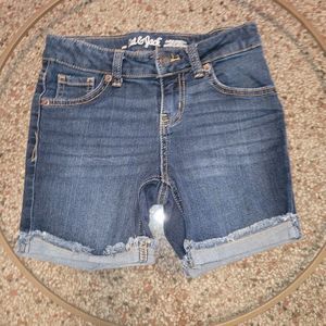 NWOT JEAN shorts girls size 6